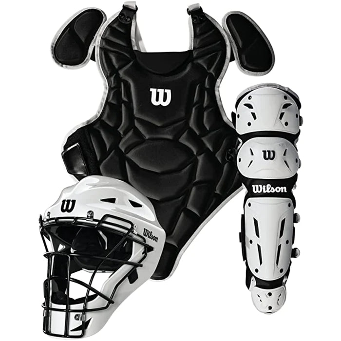 Wilson EZ Gear 2.0 Youth Baseball Catcher’s Set Size L/XL: WB572020