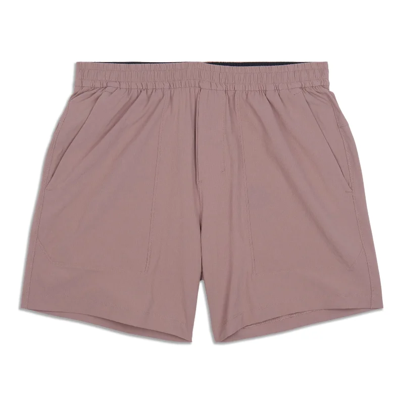Design Trend Bowline Short - Resale