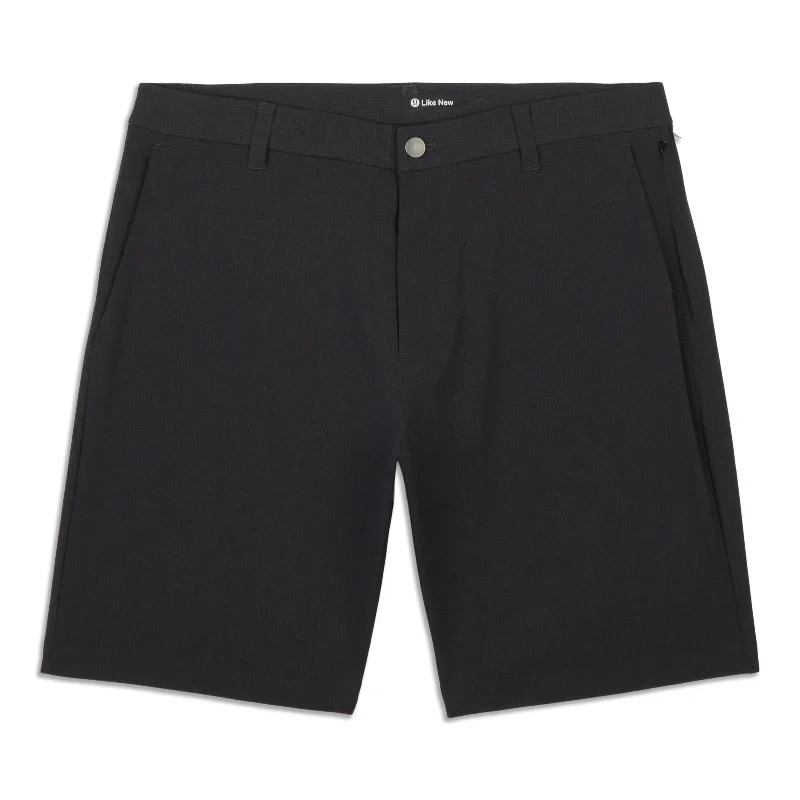 Classic Items Commission Classic-Fit Short - Resale