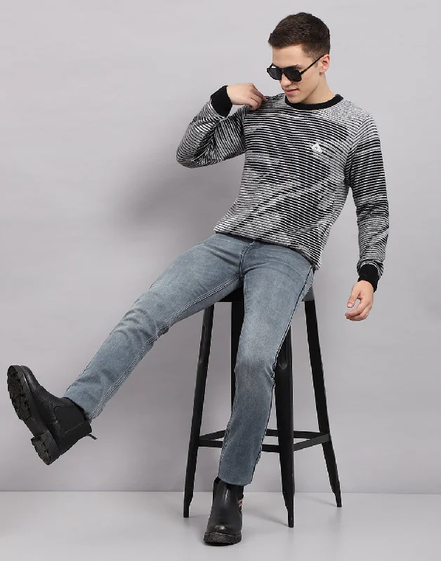 Men Black Self Design Round Neck Full Sleeve Pullover